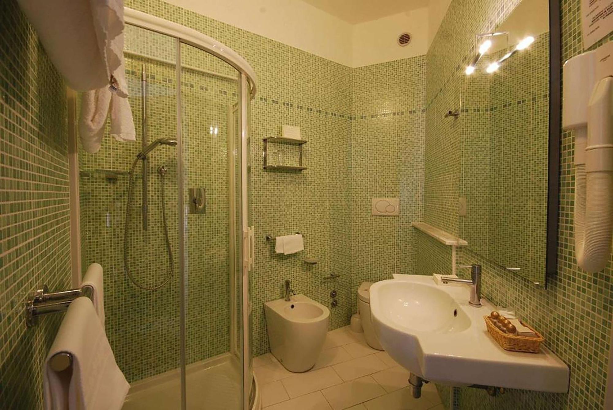 Hotel Bellevue Pesaro Esterno foto